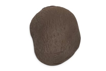 Small stone cave 'Hedgehog' made of clay - Image 17